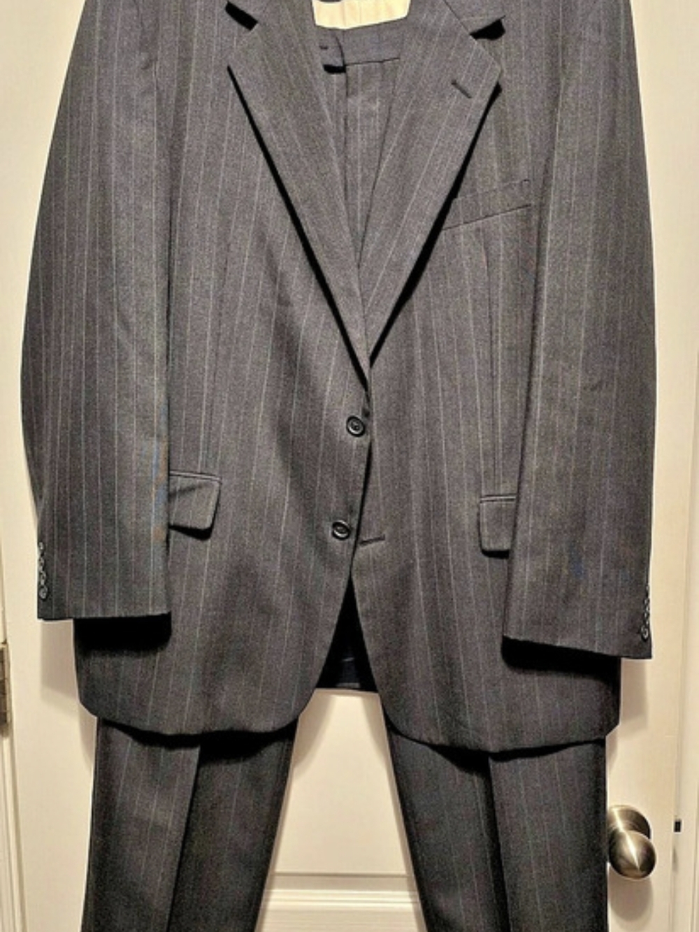 Hardwick Clothes Men's Pinstripe Suit Size 46L- Used Good